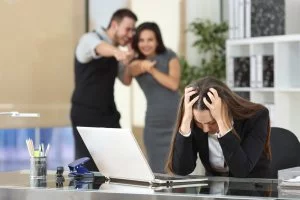 Mobbing Foto: © Antonio Guillem @ shutterstock