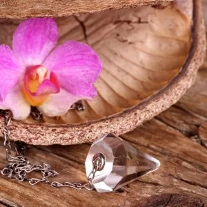 Pendeln Foto: © Marina Lohrbach.jpeg @ AdobeStock
