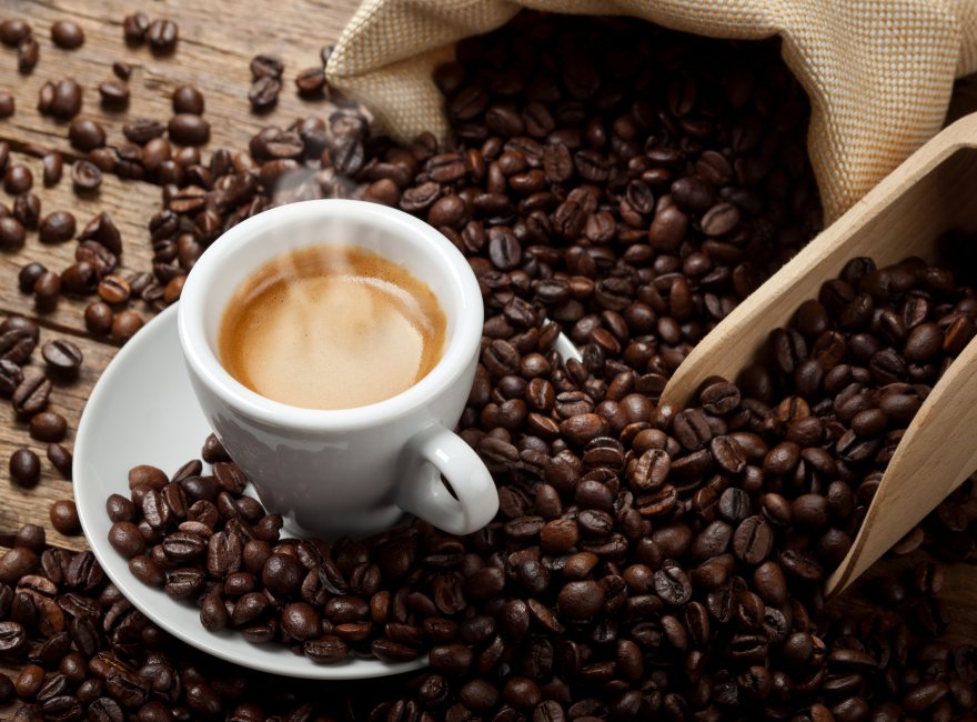 Kaffeesatzlesen, Zukunft, Blick, Kaffee, Kaffeesud Foto: © Antonio Gravante.jpeg @ AdobeStock