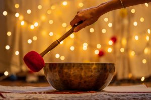 Klangschalen Foto: © alex.zvar93 @ shutterstock