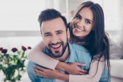 Partnerzusammenführung: Wie funktioniert das? Hilfreiche Tipps, worauf man bei einem Ritual achten sollte Foto: © Roman Samborskyi @ shutterstock