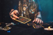 Die tiefere Bedeutung der Tarotkarte "Die Herrscherin" Foto: © STEKLO @ shutterstock